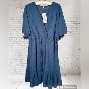 NWT Yundai size large blue dress